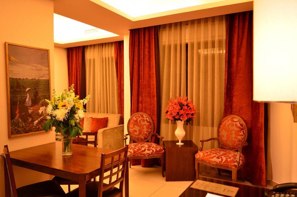 Nadine Hotel Suites Amman Exterior foto