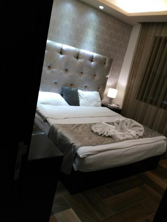 Nadine Hotel Suites Amman Exterior foto