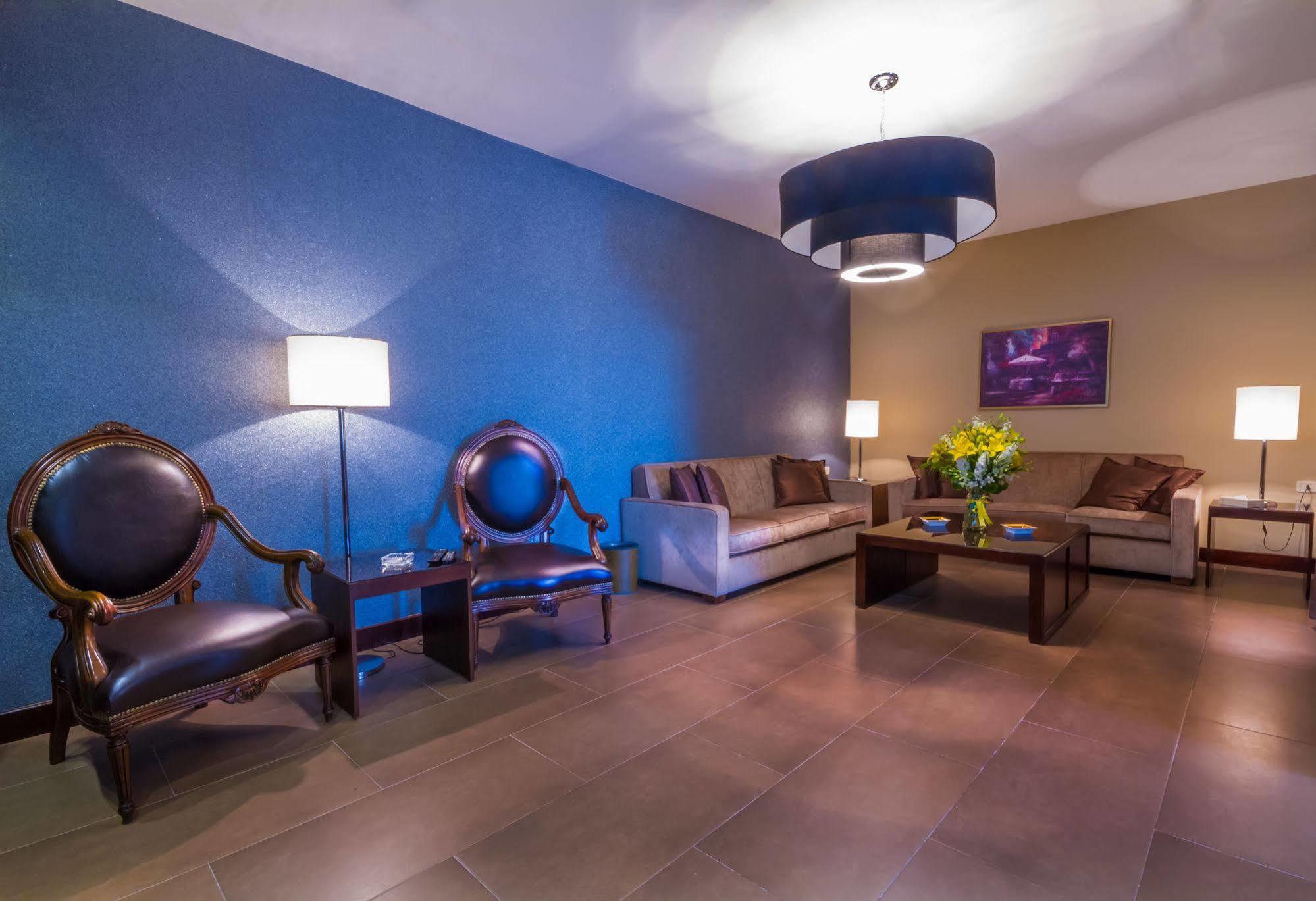 Nadine Hotel Suites Amman Exterior foto